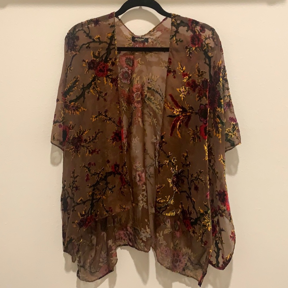 Women’s Floral Kimono